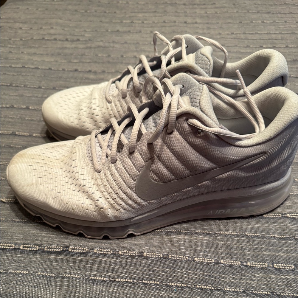 Nike Air Max 2013 size 13